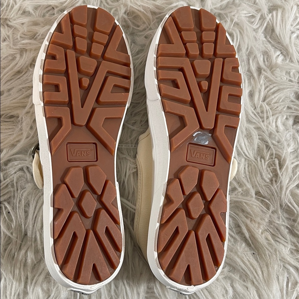 VANS Mary Jane Style 93 Buckle Strap Women’s Shoes White Canvas Size 9 NEW - Picture 11 of 15
